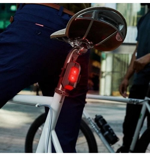 LED-Stroboskop-Antikollisionslichter in 7 Farben - Entwickelt für Fahrbegeisterte LED-Stroboskop-Antikollisionslichter in 7 Farben - Entwickelt für Fahrbegeisterte
