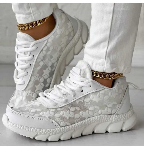 Atmungsaktive Sneakers mit runder Zehe und Spitze Atmungsaktive Sneakers mit runder Zehe und Spitze