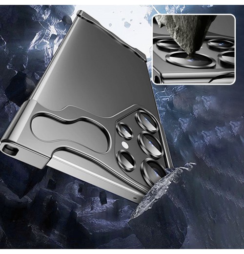 Kreative, speziell geformte Metall-Handyhülle für Samsung S24/23 Kreative, speziell geformte Metall-Handyhülle für Samsung S24/23