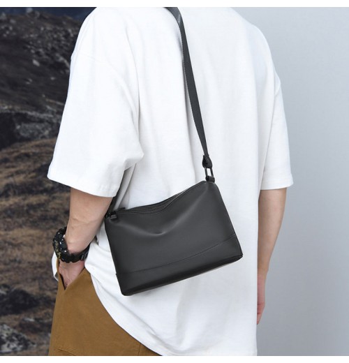 HEISSER VERKAUF 49% - Trendy, wasserdichte, leichte Umhngetasche mit verstellbarem Riemen HEISSER VERKAUF 49% - Trendy, wasserdichte, leichte Umhngetasche mit verstellbarem Riemen
