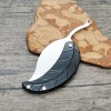 Kreatives Klappmesser aus Edelstahl in Blattform Kreatives Klappmesser aus Edelstahl in Blattform