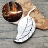 Kreatives Klappmesser aus Edelstahl in Blattform Kreatives Klappmesser aus Edelstahl in Blattform