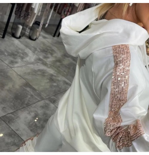 50% Rabatt 2-teiliges Set aus Oberteilen und Hosen mit Kapuze und Kordelzug für Damen 50% Rabatt 2-teiliges Set aus Oberteilen und Hosen mit Kapuze und Kordelzug für Damen