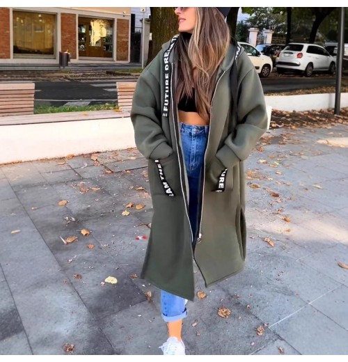 50 % RabattLanges Sweatshirt mit Kapuze für Frauen 50 % RabattLanges Sweatshirt mit Kapuze für Frauen