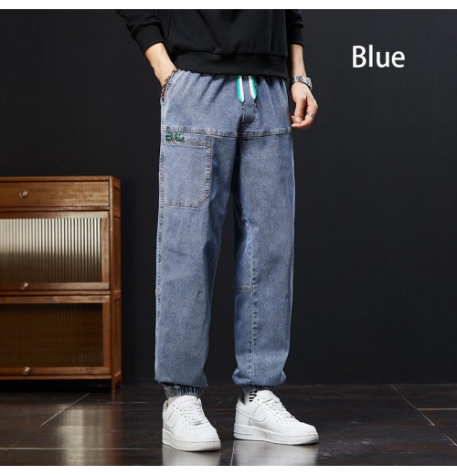 Locker sitzende Hose mit Kordelzug für Herren Locker sitzende Hose mit Kordelzug für Herren
