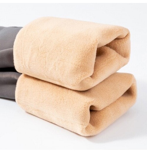Warme, elastische Strumpfhose mit Kunstplüschfutter Warme, elastische Strumpfhose mit Kunstplüschfutter
