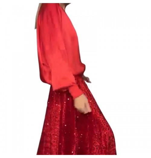 Zweiteiliges Set aus langrmeligem Top und Pailletten-Maxirock für Damen Zweiteiliges Set aus langrmeligem Top und Pailletten-Maxirock für Damen